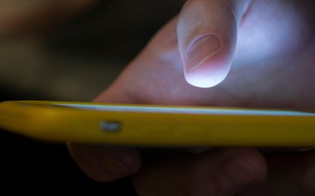 Don't click on road toll texts. FBI issues fresh warning about the smishing scam