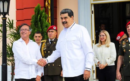 Jefe de Estado respalda propuesta de Petro en refundar la Gran Colombia