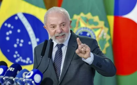 “O mundo ainda não está preparado para viver sem o petróleo”, diz Lula