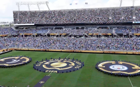 وُلِد من رحِم «الكساد الكبير».. ماذا تعرف عن ملعب مباراة الهلال ومان سيتي؟