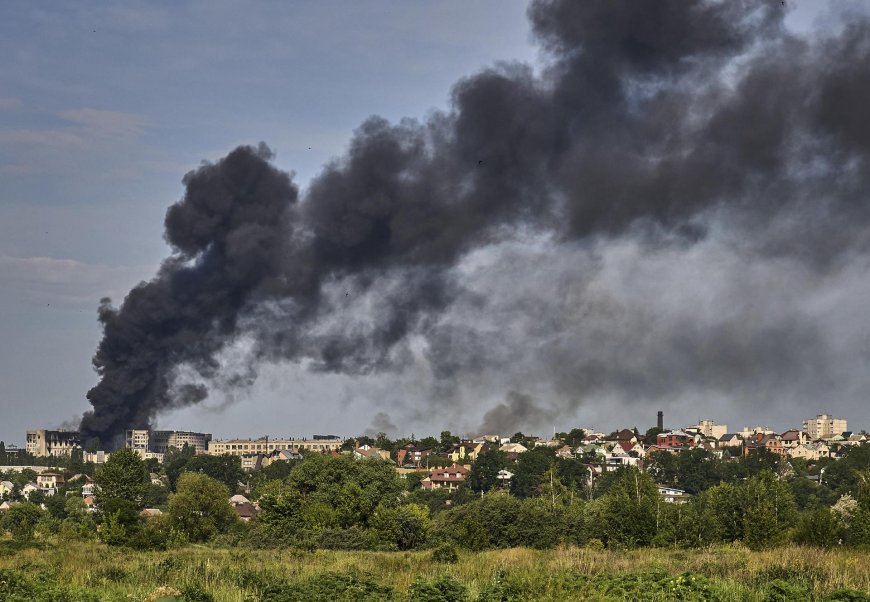 Rusia intensifica sus ataques aéreos y EEUU niega a Kiev hasta las defensas ya pactadas