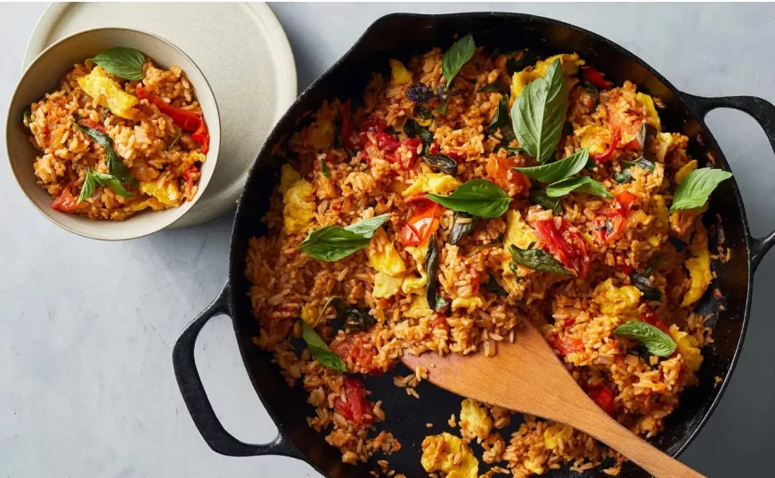 Basil and Tomato Fried Rice